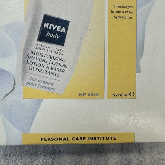 Philips HP6030 Lady Shave Skin Comfort Lotion Replacement Cartridges - Picture 2 of 6